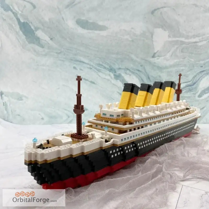 4000 + Piece Titanic Model Cruise Ship Building Blocks - Boat Bricks Collection for DIY Construction & Gifts - 4173pcs