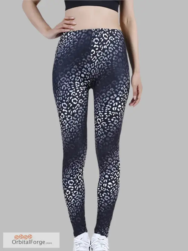 Black and White Leopard Print Slim Stretch Camouflage Leggings for activewear fashion