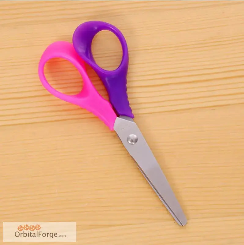 Children’s Round Head Safety Scissors - Plastic DIY Paper-Cutting Tool for Nursery & Art Projects - Red Purple