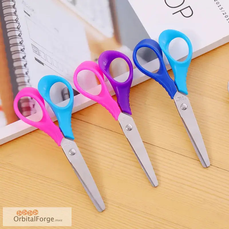 Children’s Round Head Safety Scissors - Plastic DIY Paper-Cutting Tool for Nursery & Art Projects