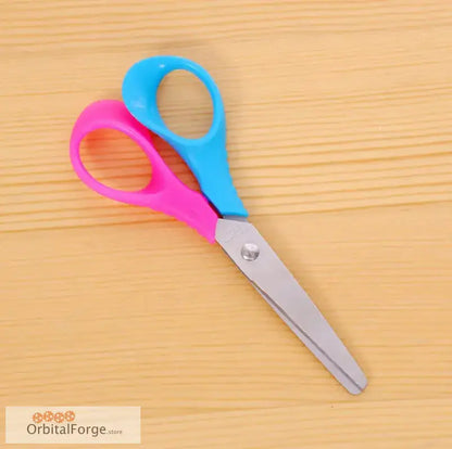 Children’s Round Head Safety Scissors - Plastic DIY Paper-Cutting Tool for Nursery & Art Projects - Green Red