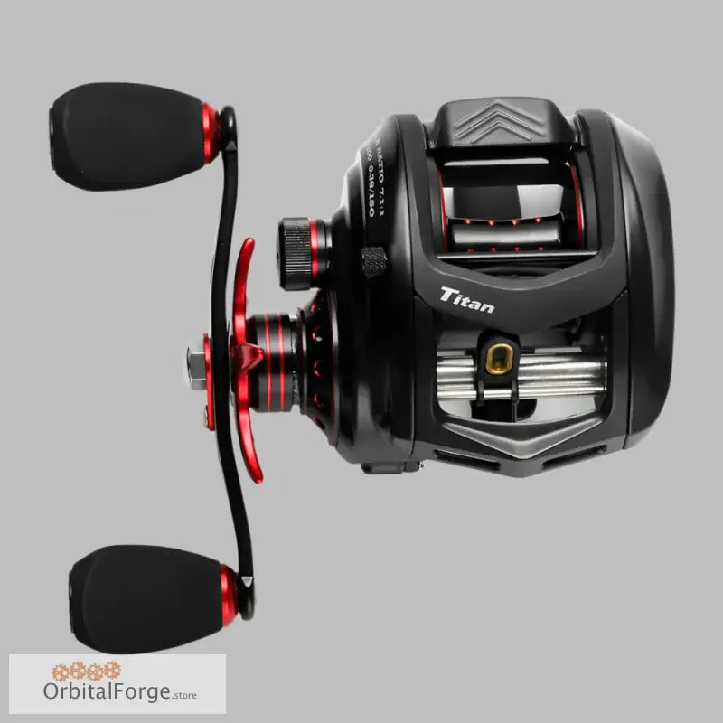 Black JOHNCOO Baitcasting Reel with red accents, 13kg max drag and smooth gear ratio